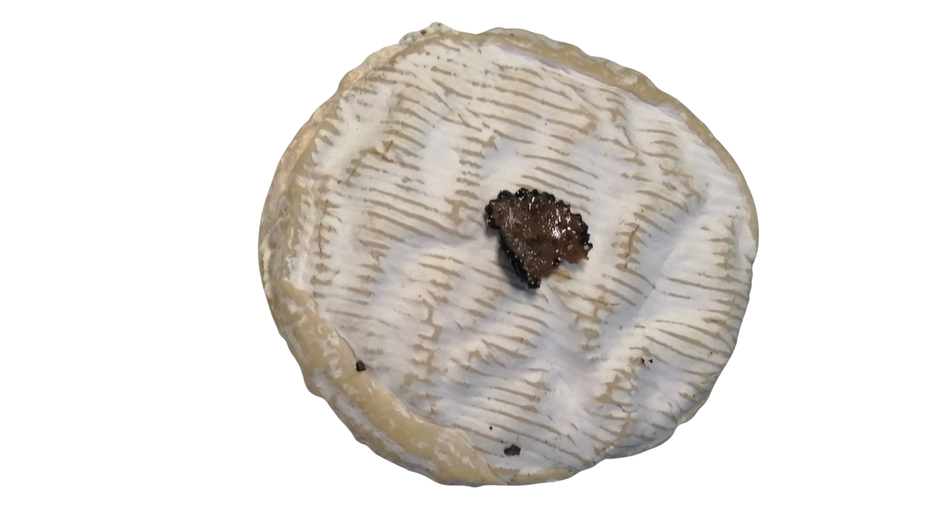 Camembert de Normandie au lait cru à la truffe et mascarpone